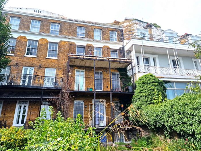 8 Bedroom Flat For Sale In East Cliff, Dover, CT16