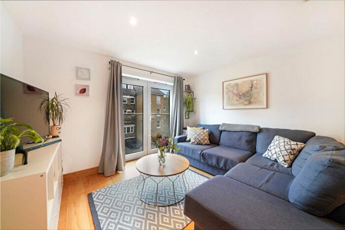 1 Bedroom Apartment For Sale In Hilldrop Lane, London, N7