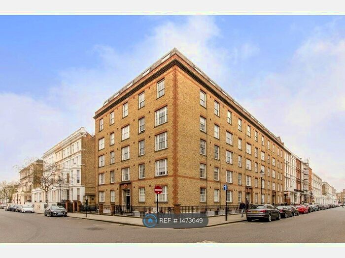 2 Bedroom Flat To Rent In Rupert House, London, SW5