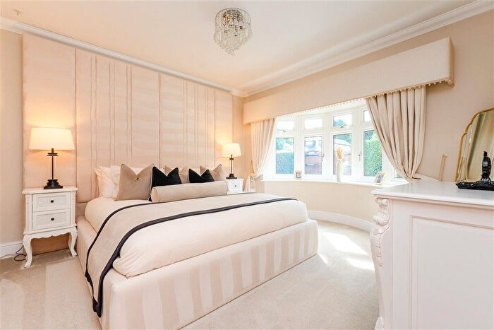 5 Bedroom Detached Bungalow For Sale In The Grove, West Kingsdown, Sevenoaks, Kent, TN15