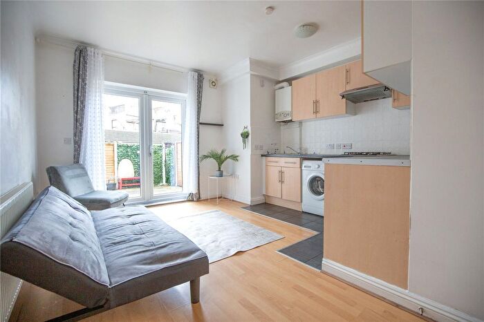 1 Bedroom Flat For Sale In North Road, St. Andrews, Bristol, BS6