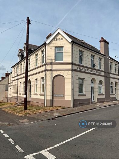 3 Bedroom Flat To Rent In Palmerston House, Barry, CF63