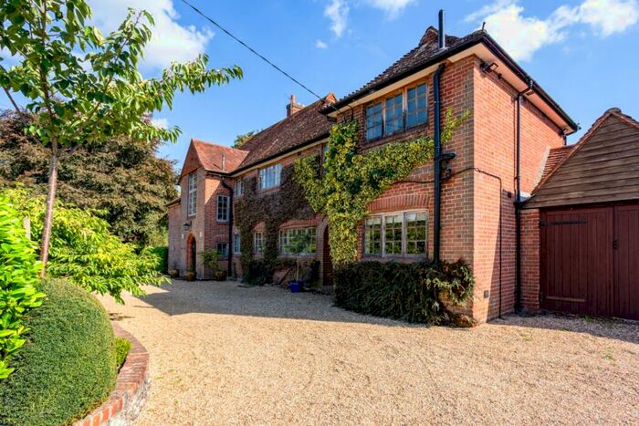 5 Bedroom Detached House To Rent In Holt End Lane Bentworth, GU34