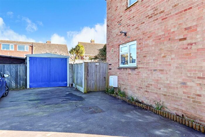 3 Bedroom Semi-Detached House For Sale In Orchard Road, Eastry, Sandwich, Kent, CT13
