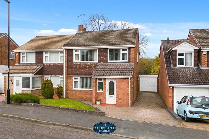3 Bedroom Semi Detached House For Sale In Chideock Hill, Styvechale Grange, Coventry, CV3