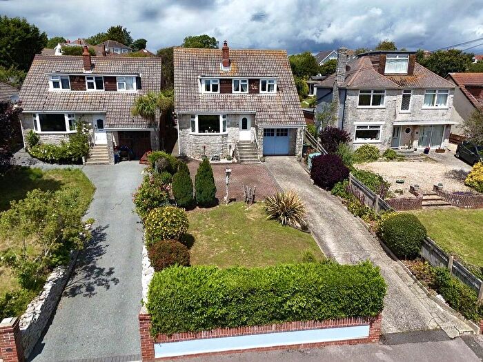 3 Bedroom Detached House For Sale In Hammond Ave, Weymouth, Dorset, DT4