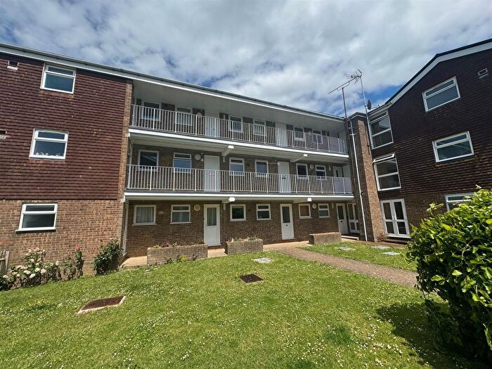 Studio To Rent In Towers Road, Upper Beeding, BN44