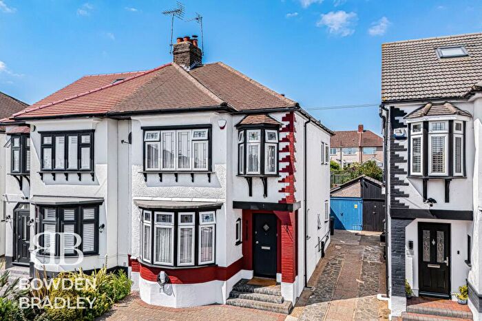 3 Bedroom Semi Detached House For Sale In Colvin Gardens, Ilford, IG6