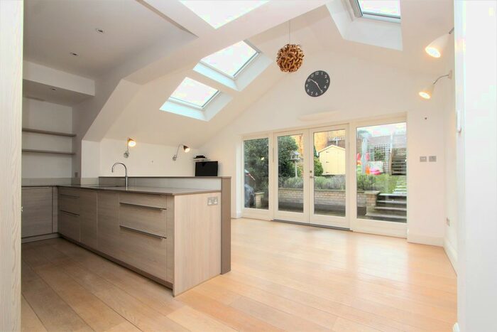 4 Bedroom Terraced House To Rent In Leinster Road, Muswell Hill, London, N10