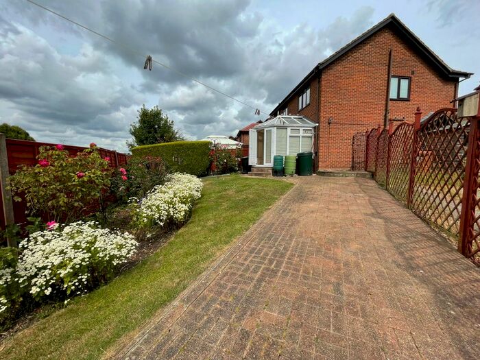 2 Bedroom Semi-Detached House To Rent In Gosforth Path, Nx, South Oxhey, Watford, WD19