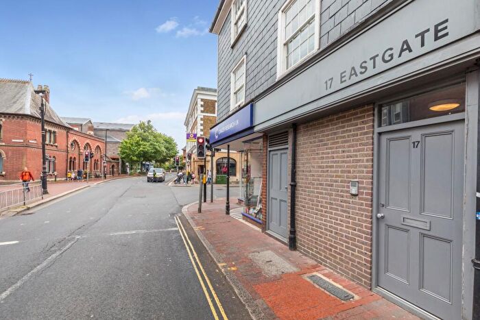 2 Bedroom Apartment To Rent In Eastgate Street, Lewes, East Sussex, BN7