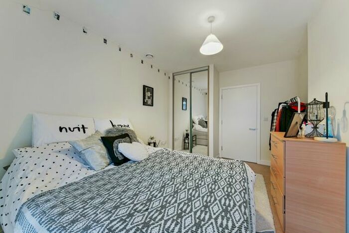 1 Bedroom Flat To Rent In Landmann Point, Peartree Way, Greenwich Millennium Village, Greenwich, SE10