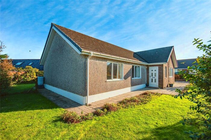 3 Bedroom Bungalow For Sale In Nursery Close, Tavernspite, Whitland, Pembrokeshire, SA34