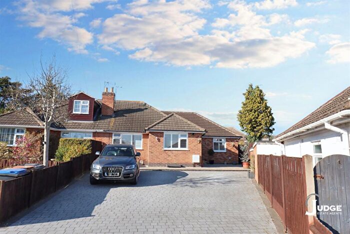 2 Bedroom Semi-Detached Bungalow For Sale In Hilary Crescent, Groby, Leicester, LE6