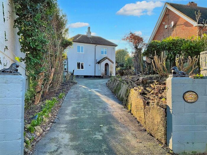 3 Bedroom Detached House For Sale In The Street, Guston, Dover, CT15