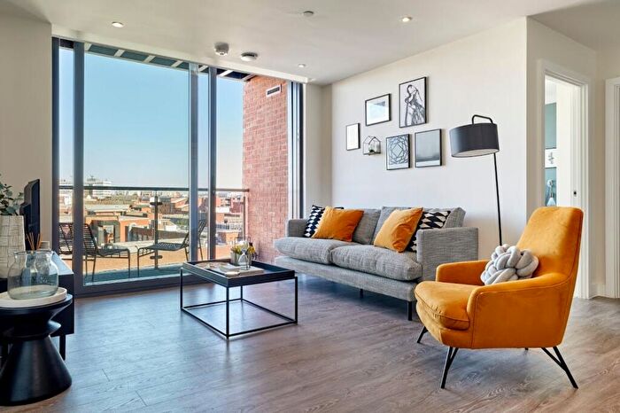 2 Bedroom Apartment To Rent In The Whitmore Collection, Newhall Walk, B3