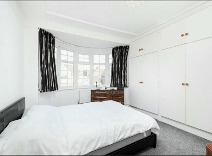 2 Bedroom House To Rent In Mill Way, London, NW7