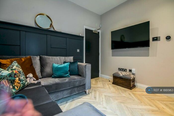 6 Bedroom Terraced House To Rent In Cameron Street, Liverpool, L7