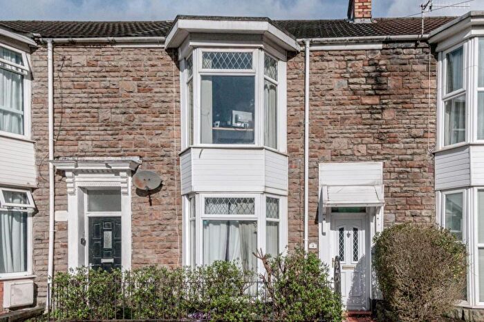 5 Bedroom House Of Multiple Occupation For Sale In Cromwell Street, Swansea, SA1