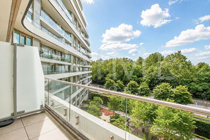 3 Bedroom Apartment To Rent In Sophora House, Vista Chelse Bridge Wharf, London, SW11
