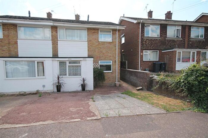 4 Bedroom Semi-Detached House To Rent In Mead Way, Canterbury, CT2
