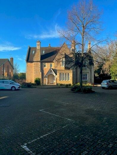 Flat To Rent In Flat, Lincoln Road, Peterborough, PE1