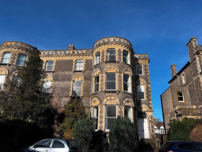 3 Bedroom Flat To Rent In Rockleaze, Bristol, BS9