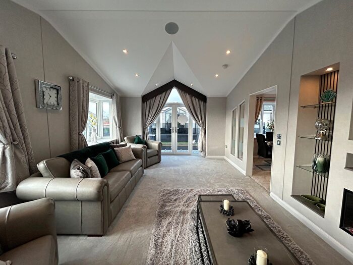 2 Bedroom Park Home For Sale In Oyster Drive, Sandy Bay Residential Resort, SS8