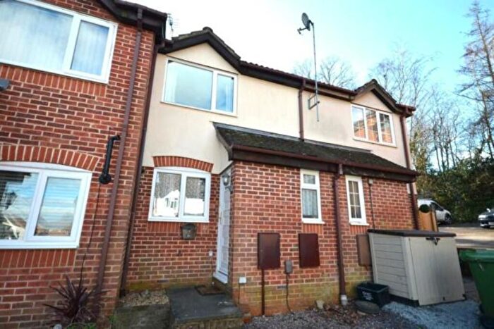 2 Bedroom Terraced House To Rent In Waldon Gardens, West End, SO18