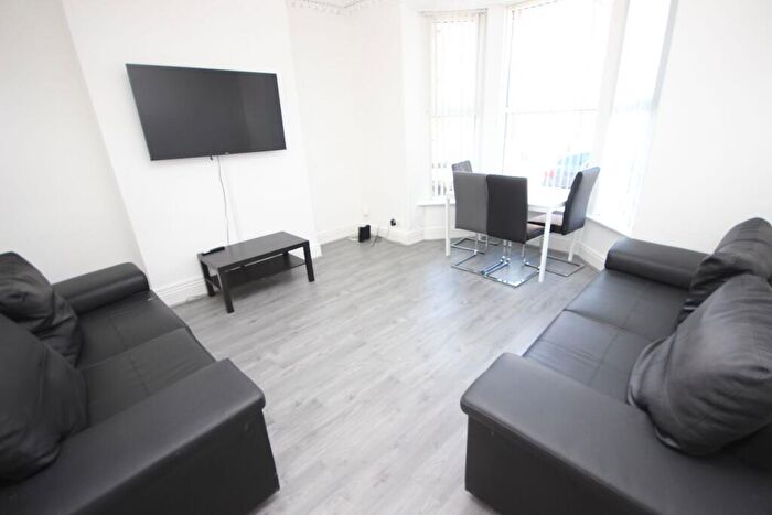 6 Bedroom Terraced House To Rent In Russell Road, L18