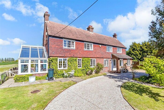 4 Bedroom Detached House For Sale In Burmarsh Road, Burmarsh, Kent, TN29