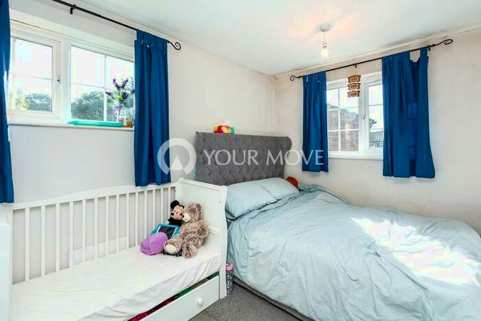 1 Bedroom Semi-Detached House To Rent In Larchwood, Chineham, Basingstoke, Hampshire, RG24