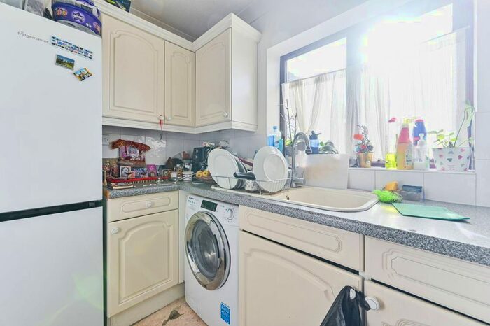 1 Bedroom Flat To Rent In Robina Close, Northwood, HA6