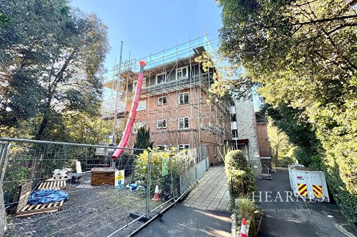 1 Bedroom Flat For Sale In Dean Park Road, Dean Park, Bournemouth, BH1
