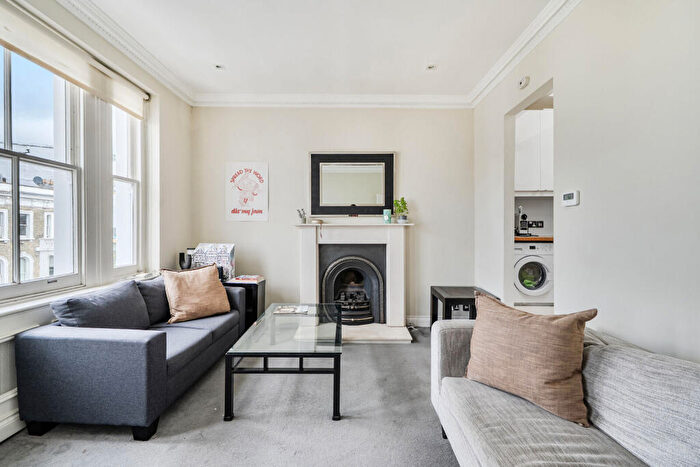 2 Bedroom Flat For Sale In Redcliffe Street, Chelsea, London, SW10