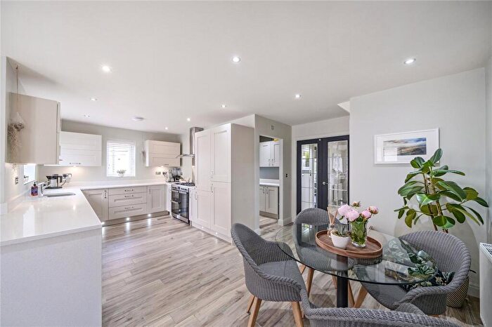 5 Bedroom Detached House For Sale In Oakstead Garth, Killinghall, Harrogate, HG3