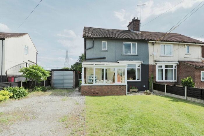 3 Bedroom Semi-Detached House For Sale In High Santon Villas, High Santon, Scunthorpe, DN15