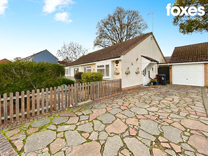 2 Bedroom Semi Detached Bungalow For Sale In Nightingale Close, Verwood, Dorset, BH31