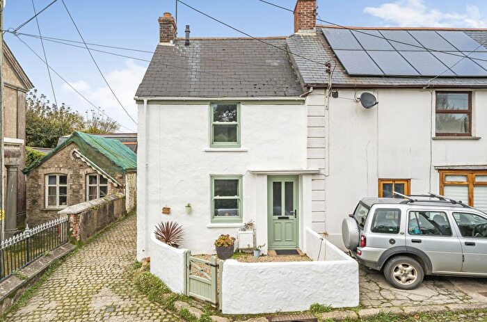 3 Bedroom End Of Terrace House For Sale In Chapel Hill, St. Erth, Hayle, Cornwall, TR27