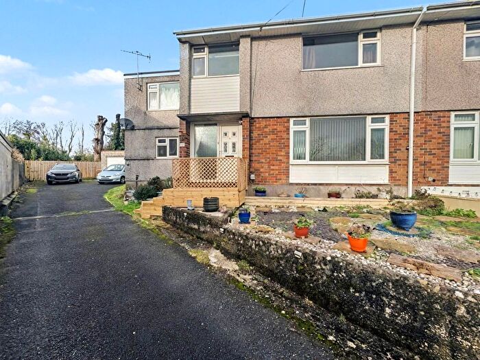 5 Bedroom Semi Detached House For Sale In Pinewood Close, Plymouth, PL7