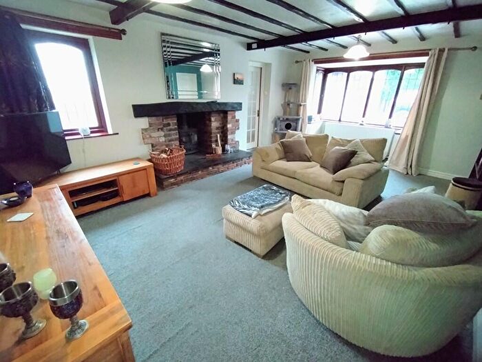 5 Bedroom Detached House For Sale In Old Butt Lane, Talke, ST7