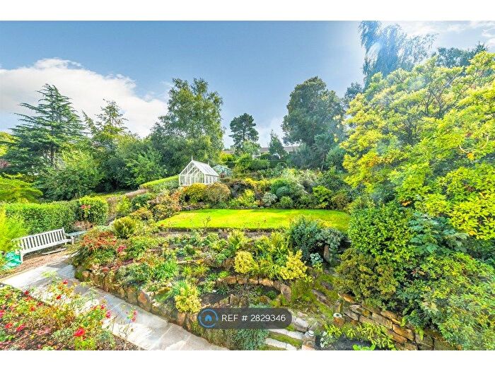 5 Bedroom Detached House To Rent In Lucknow Drive, Nottingham, NG3