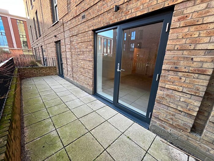 1 Bedroom Flat To Rent In Dacorum Way, Hemel Hempstead, HP1