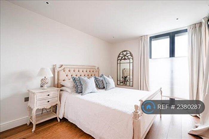 1 Bedroom Flat To Rent In Macpherson Apartments, London, E2