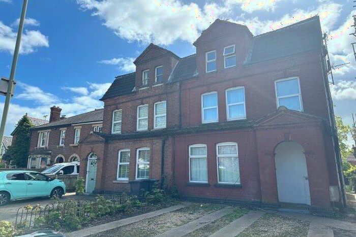 1 Bedroom Flat To Rent In Denmark Road, Gloucester, GL1