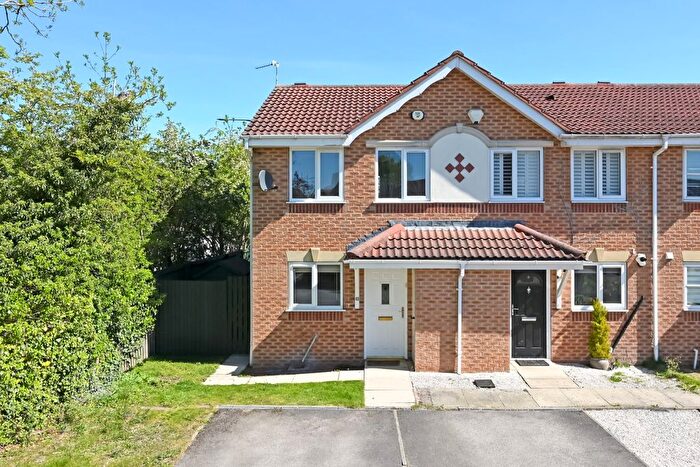 2 Bedroom End Of Terrace House To Rent In Rainsborough Way, York, YO30