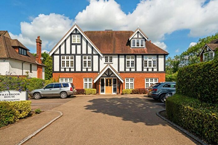 2 Bedroom Flat To Rent In Croydon Road Reigate, RH2