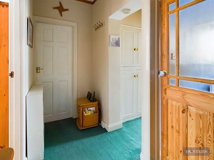 1 Bedroom Flat For Sale In Albion Road, Scarborough, YO11