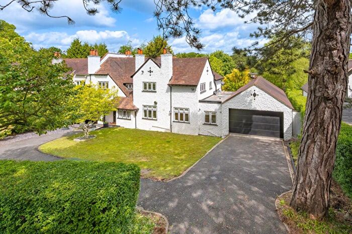 5 Bedroom Semi-Detached House For Sale In Webb Estate, Purley, Surrey, CR8