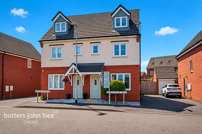 3 Bedroom Semi Detached House For Sale In Philip Taylor Drive, Crewe, CW1